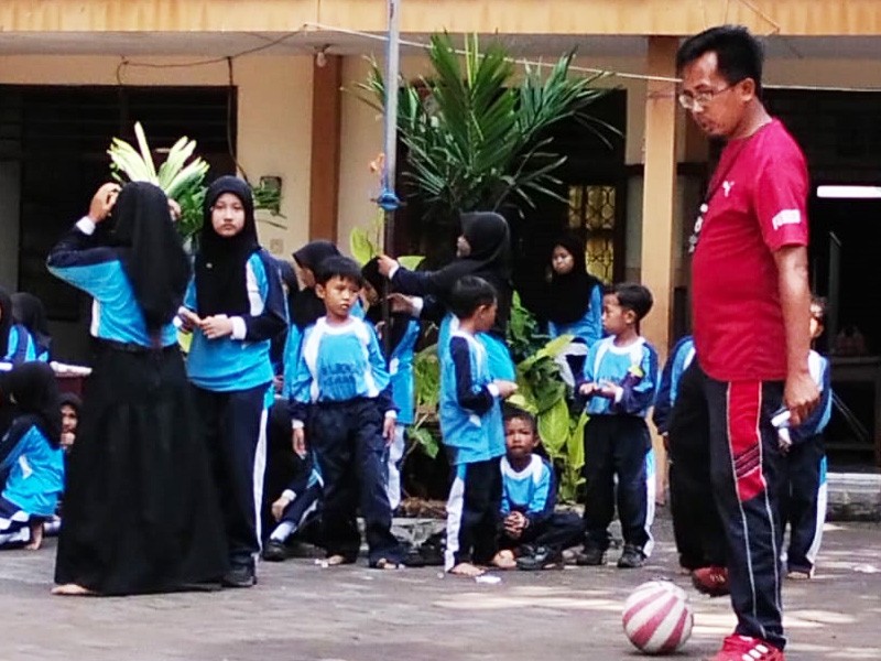 Pasca ASAS, Siswa SD Negeri 1 Lamongan Adu Gengsi di Turnamen Sepak Bola Mini